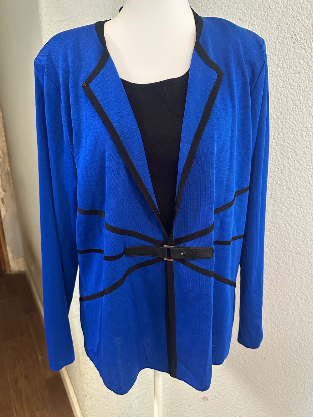 NWOT Misook Royal Blue Open Front Jacket with Black Trim